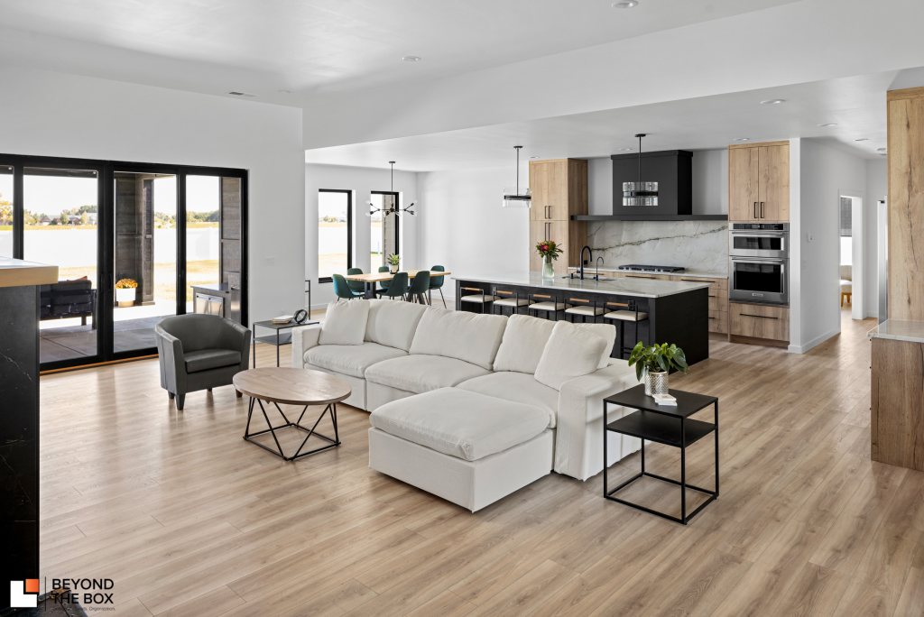 Image for Montana Magic Meets Scandinavian Chic - 4