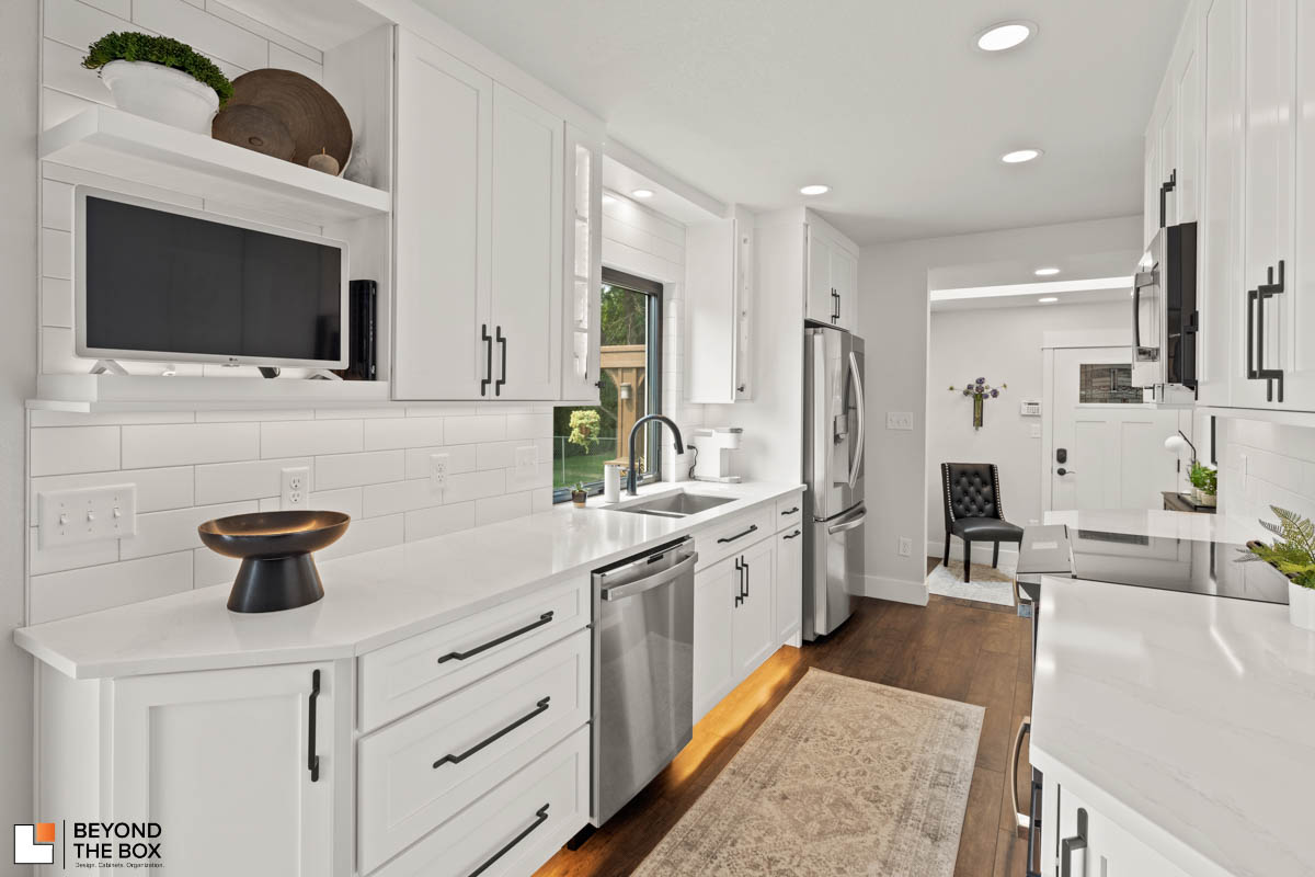 Image 1 for Small Kitchens - Beyond the Box